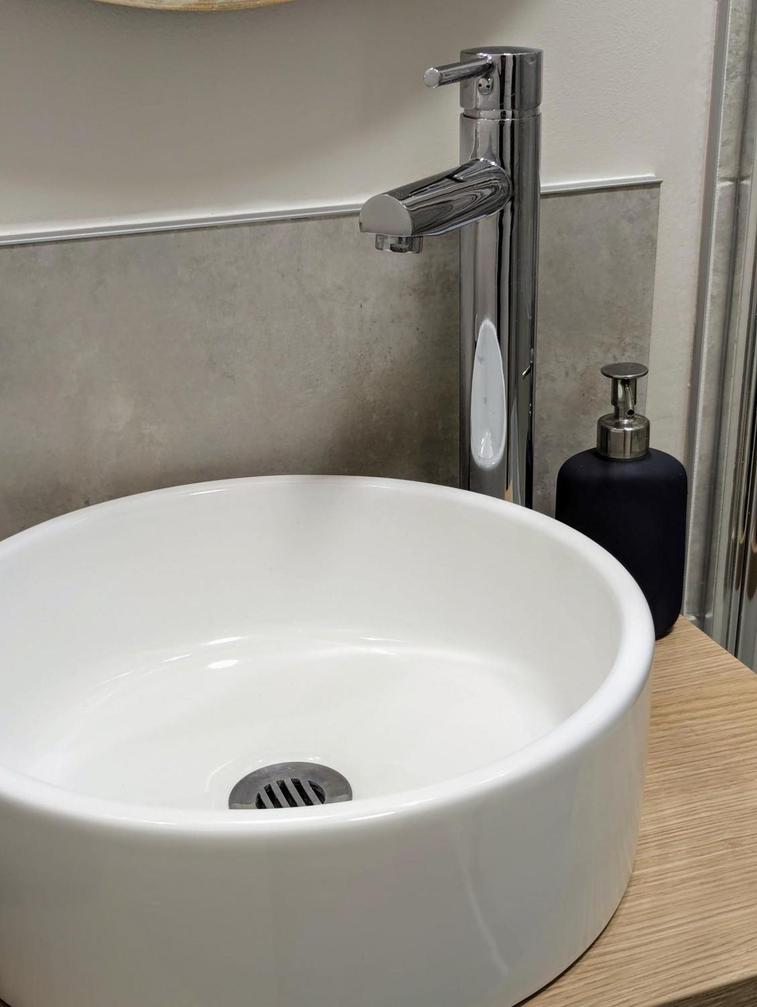 Artist Home - City Center - Bathtub - Terrasse - Full Appartment Rouen Ngoại thất bức ảnh
